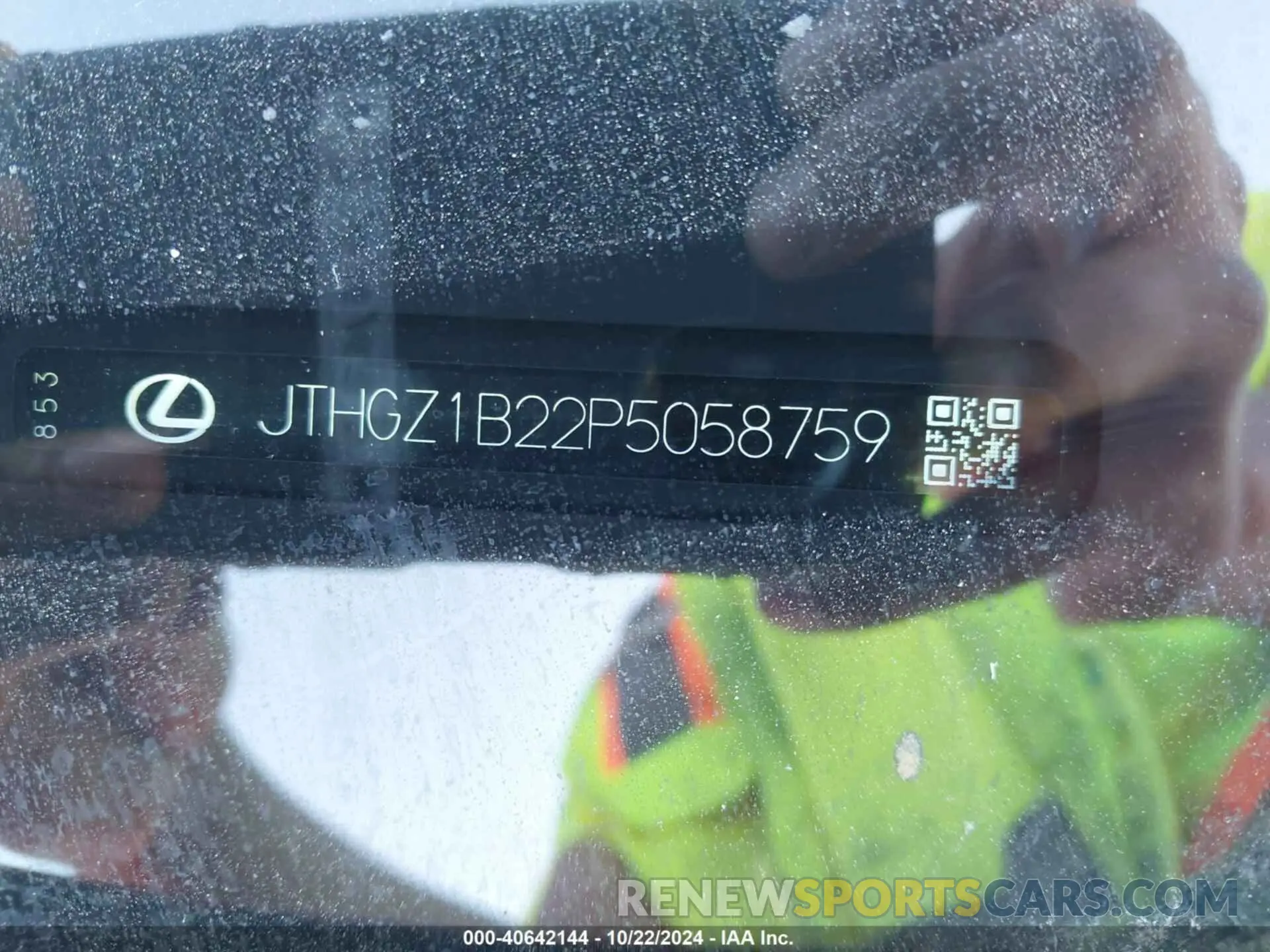 9 fotografías del automóvil dañado JTHGZ1B22P5058759 LEXUS IS 350 2023