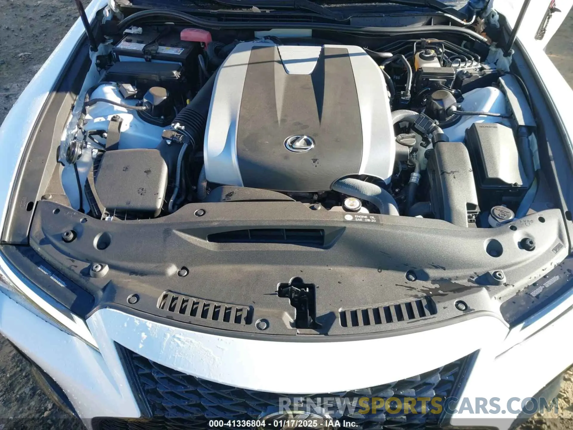 10 fotografías del automóvil dañado JTHGZ1B24P5062750 LEXUS IS 350 2023