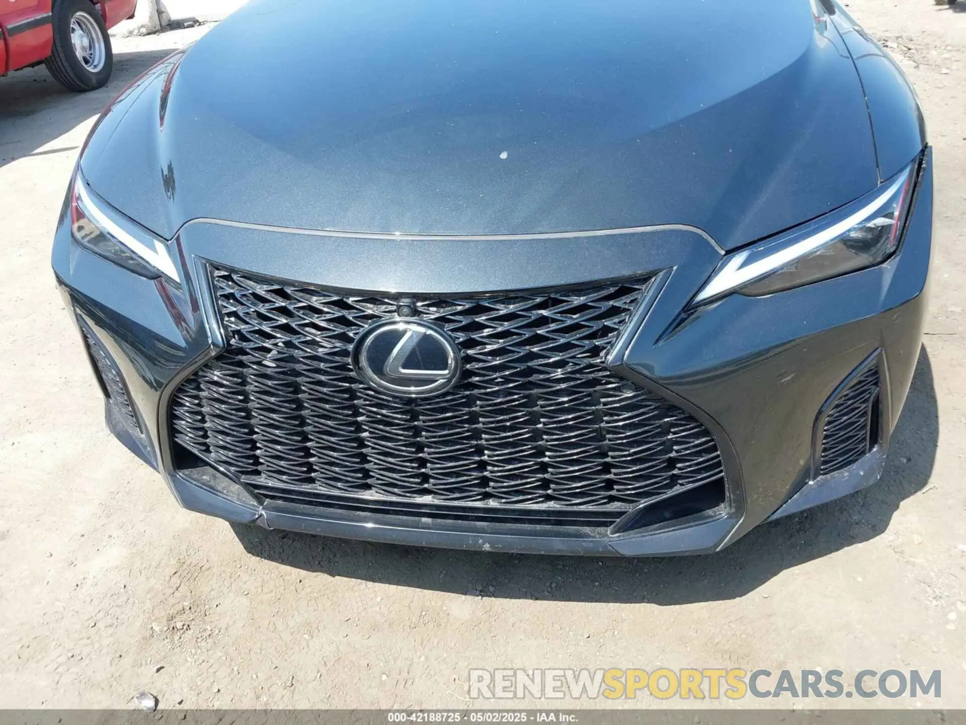 6 fotografías del automóvil dañado JTHGZ1B29P5071363 LEXUS IS 350 2023