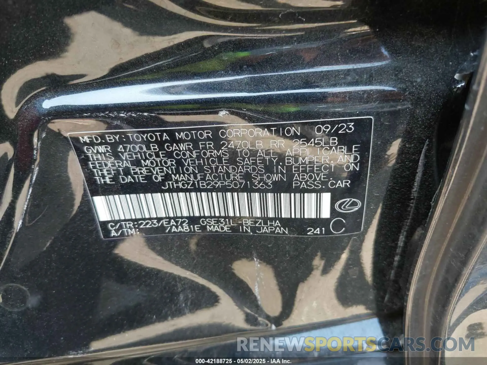 9 fotografías del automóvil dañado JTHGZ1B29P5071363 LEXUS IS 350 2023