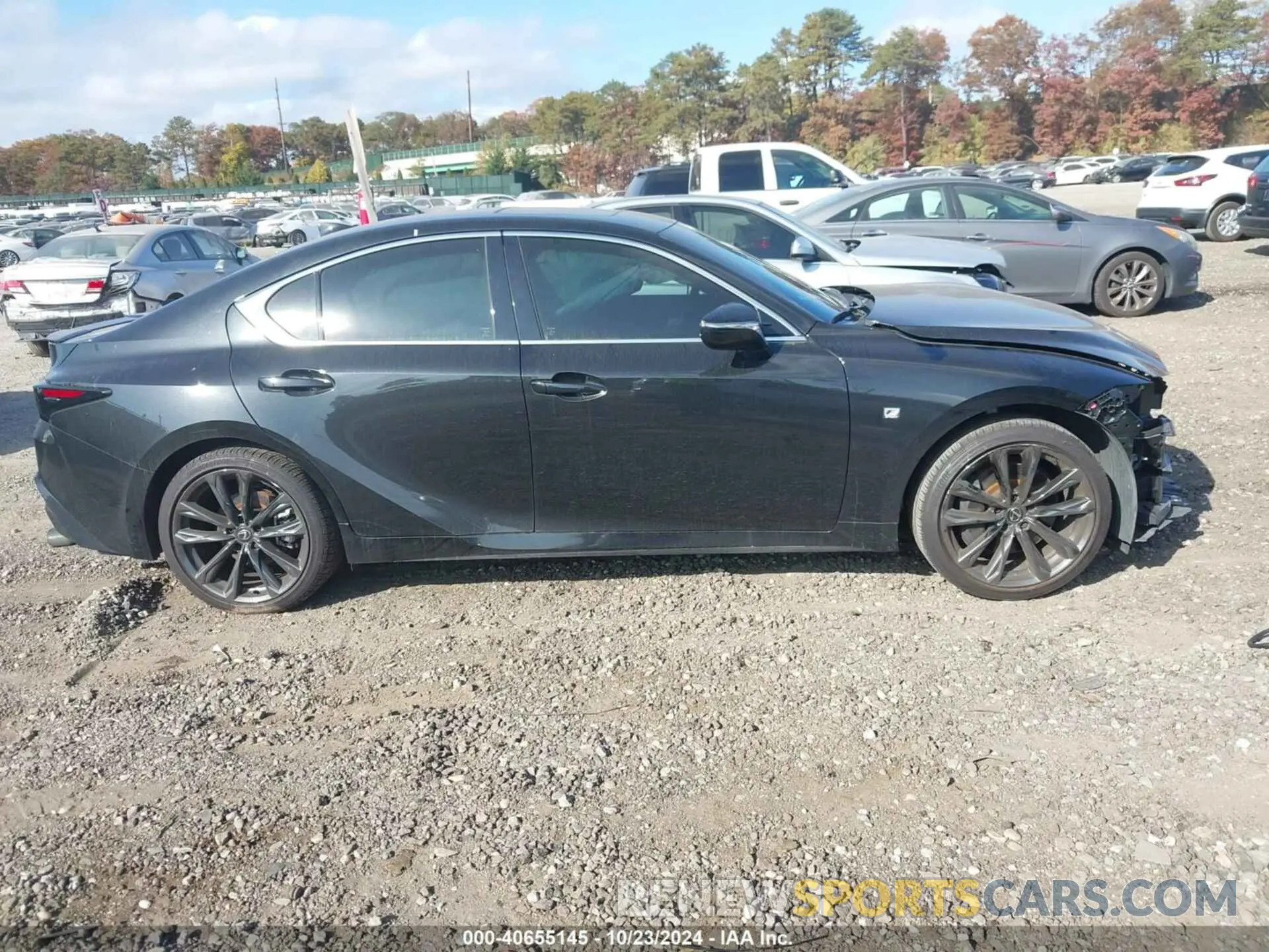 13 fotografías del automóvil dañado JTHGZ1E21P5032133 LEXUS IS 350 2023