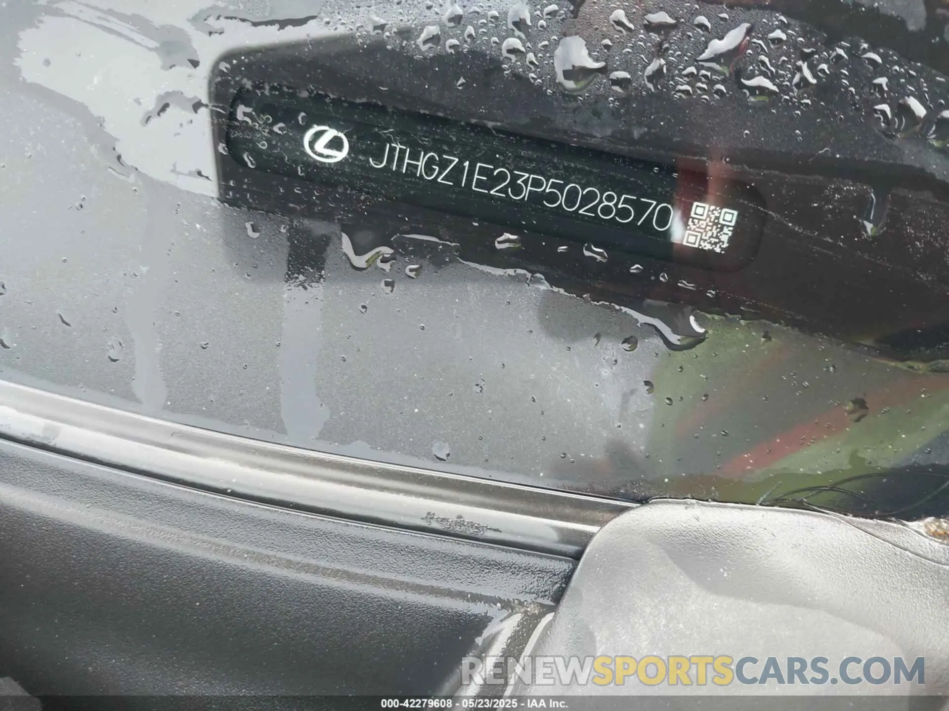 9 fotografías del automóvil dañado JTHGZ1E23P5028570 LEXUS IS 350 2023