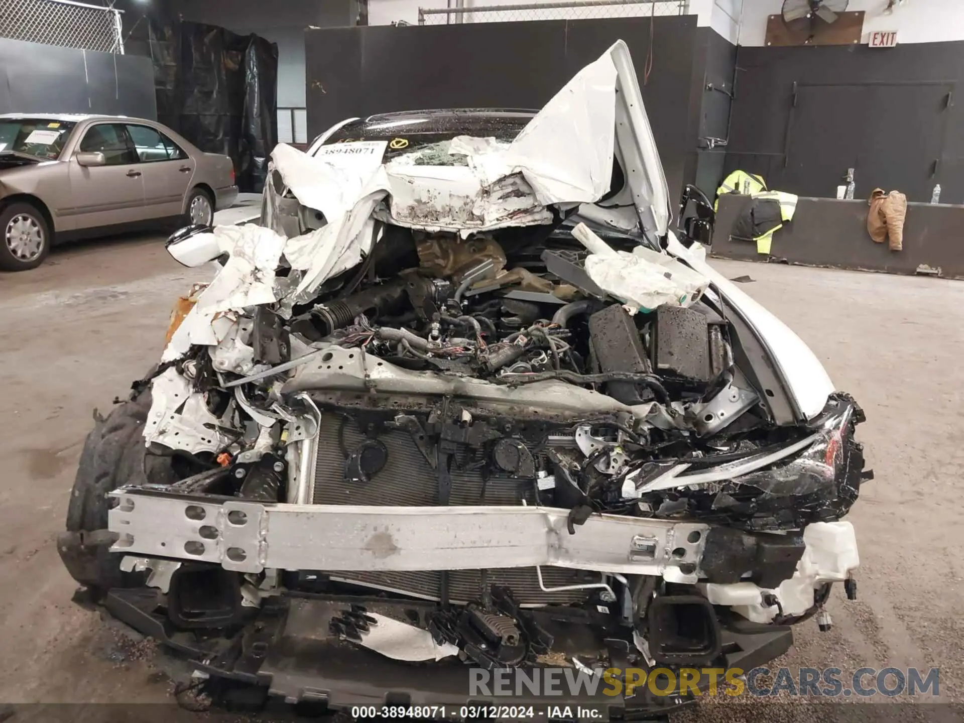 6 fotografías del automóvil dañado JTHGZ1E27P5029270 LEXUS IS 350 2023