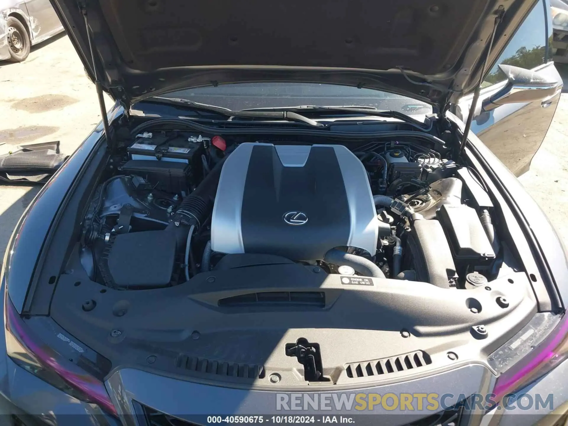 10 fotografías del automóvil dañado JTHGZ1E29P5027844 LEXUS IS 350 2023