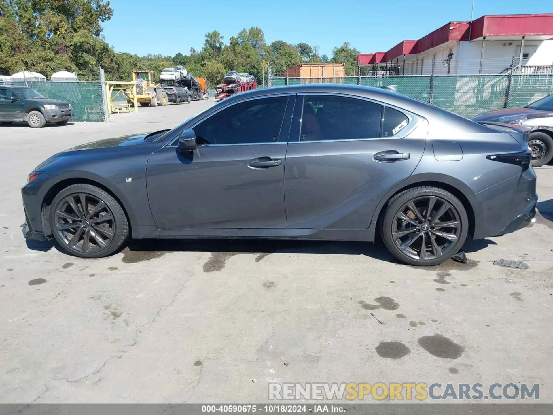 14 fotografías del automóvil dañado JTHGZ1E29P5027844 LEXUS IS 350 2023