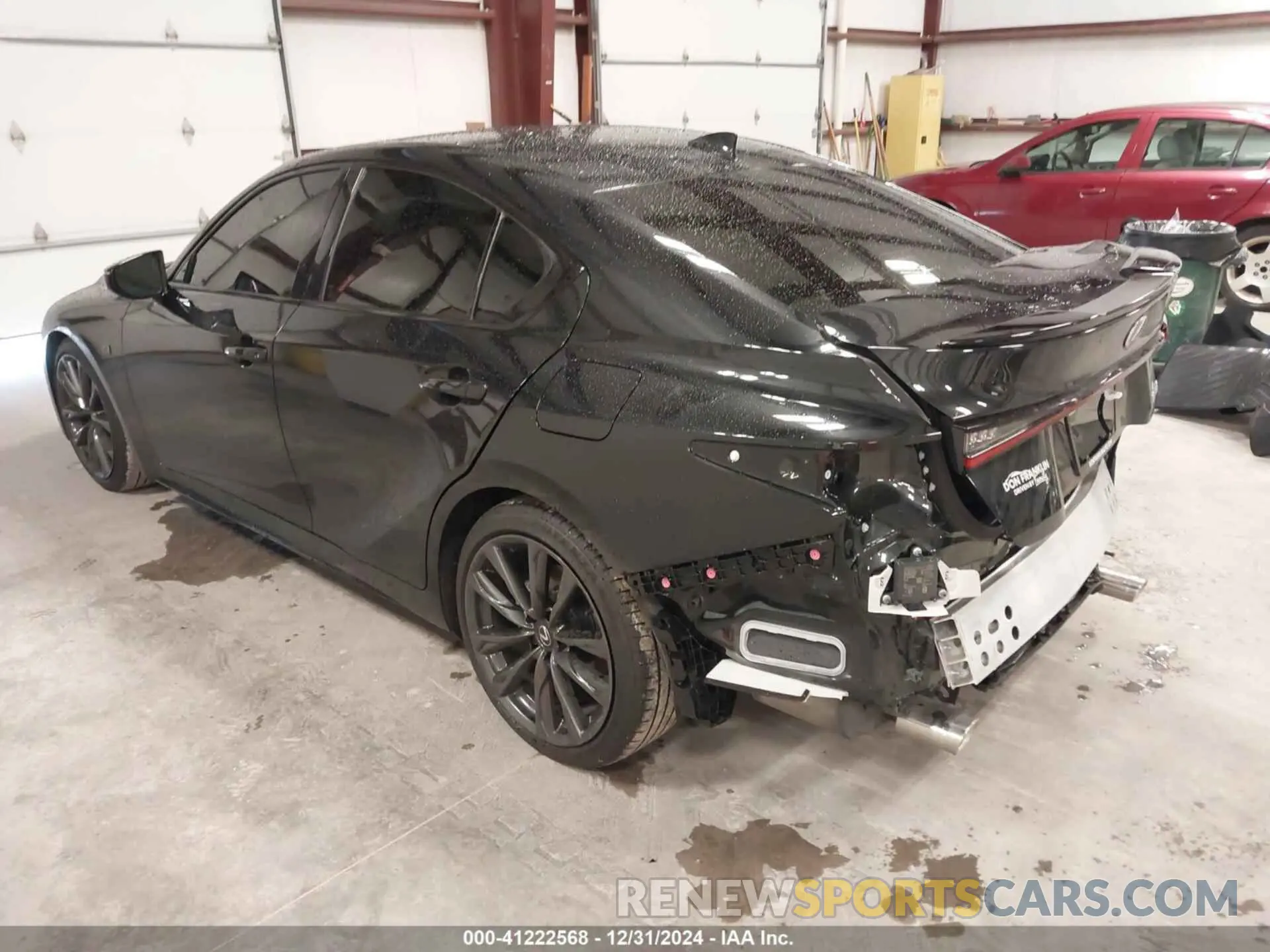 3 fotografías del automóvil dañado JTHBZ1B20R5080143 LEXUS IS 350 2024