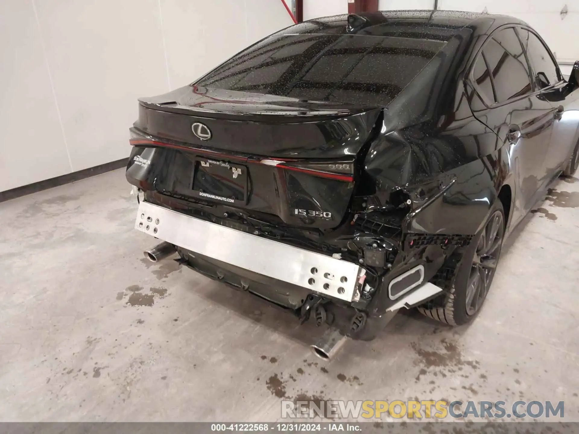 6 fotografías del automóvil dañado JTHBZ1B20R5080143 LEXUS IS 350 2024