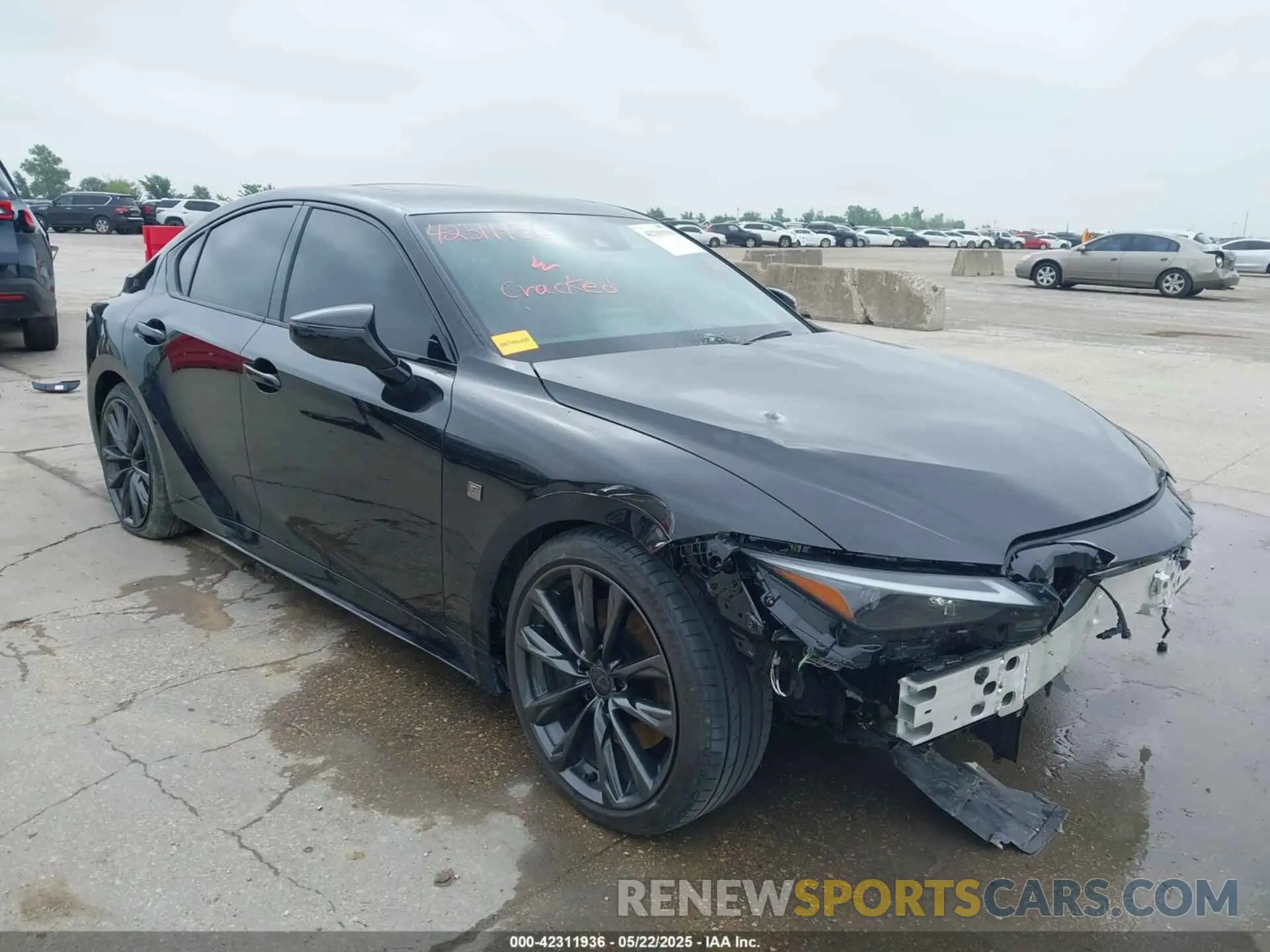 1 fotografías del automóvil dañado JTHBZ1B20R5080465 LEXUS IS 350 2024