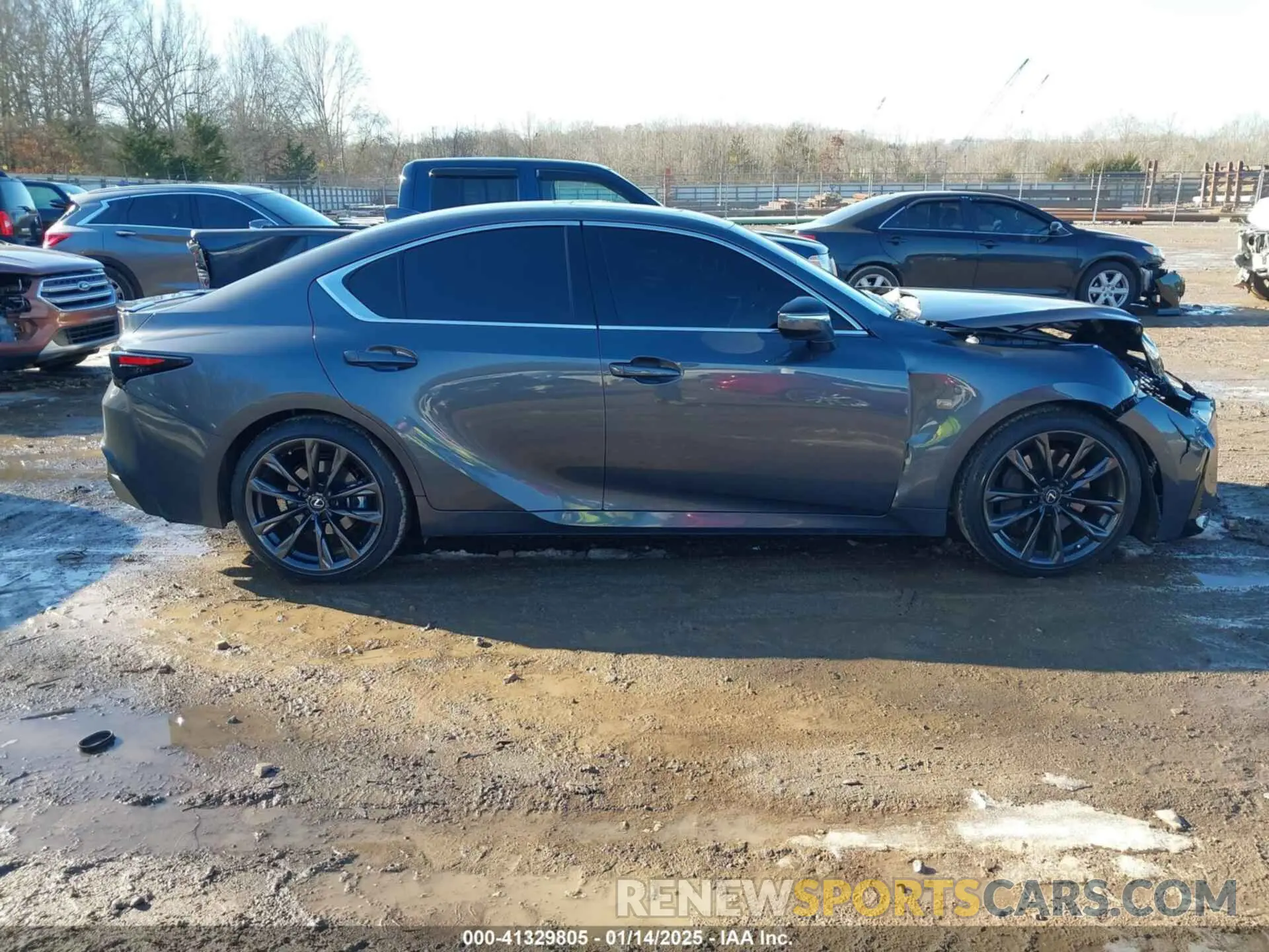 13 fotografías del automóvil dañado JTHBZ1B22R5080533 LEXUS IS 350 2024