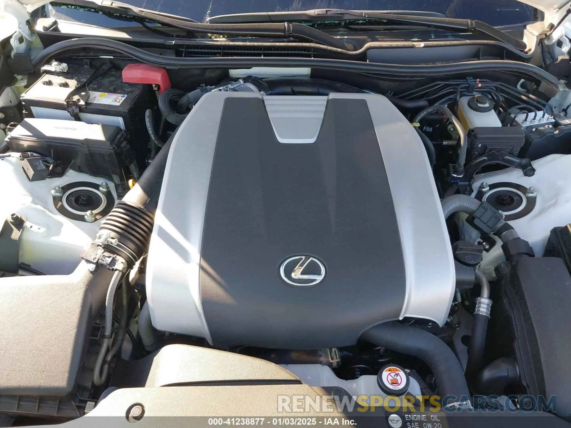 10 fotografías del automóvil dañado JTHBZ1B25R5075603 LEXUS IS 350 2024