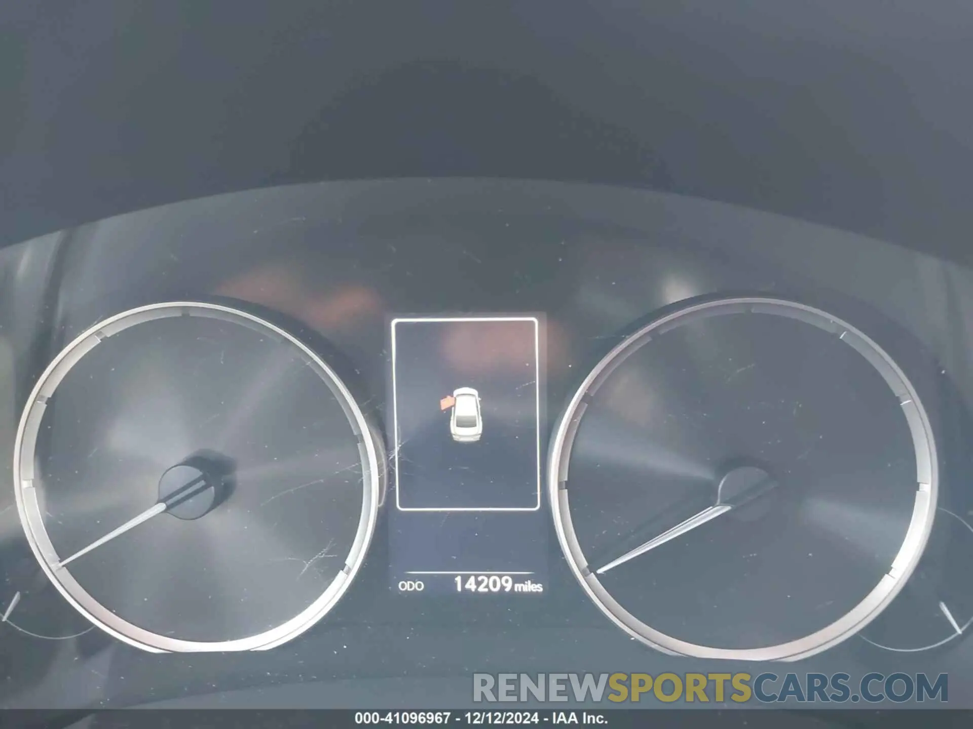 7 fotografías del automóvil dañado JTHBZ1B25R5077030 LEXUS IS 350 2024