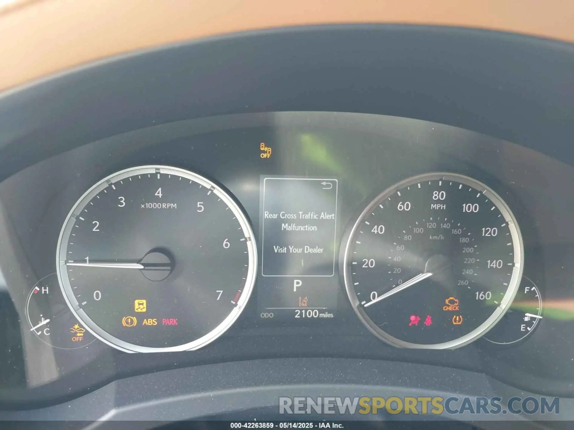 7 fotografías del automóvil dañado JTHBZ1B25R5079232 LEXUS IS 350 2024