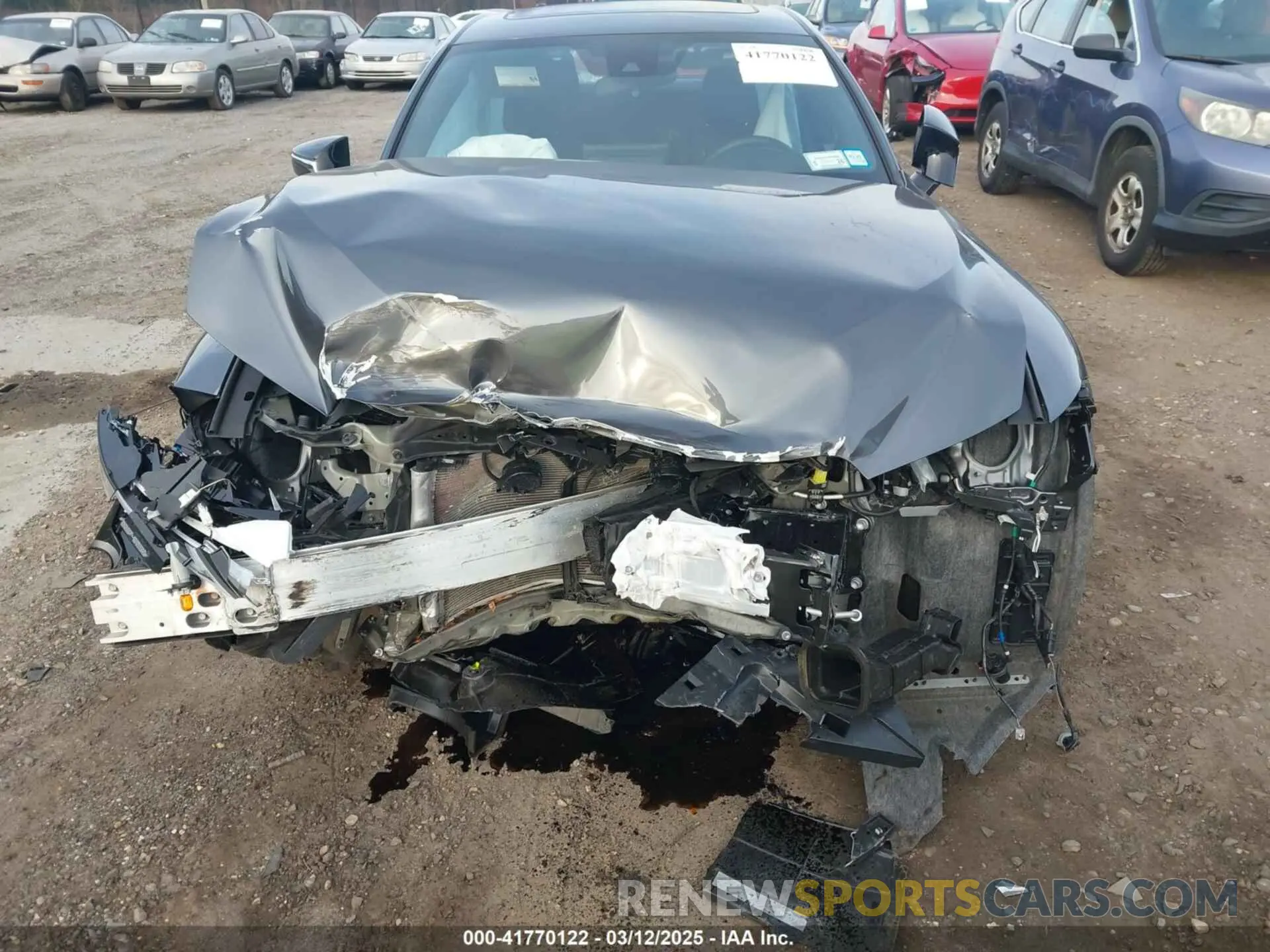 12 fotografías del automóvil dañado JTHBZ1E24R5035556 LEXUS IS 350 2024