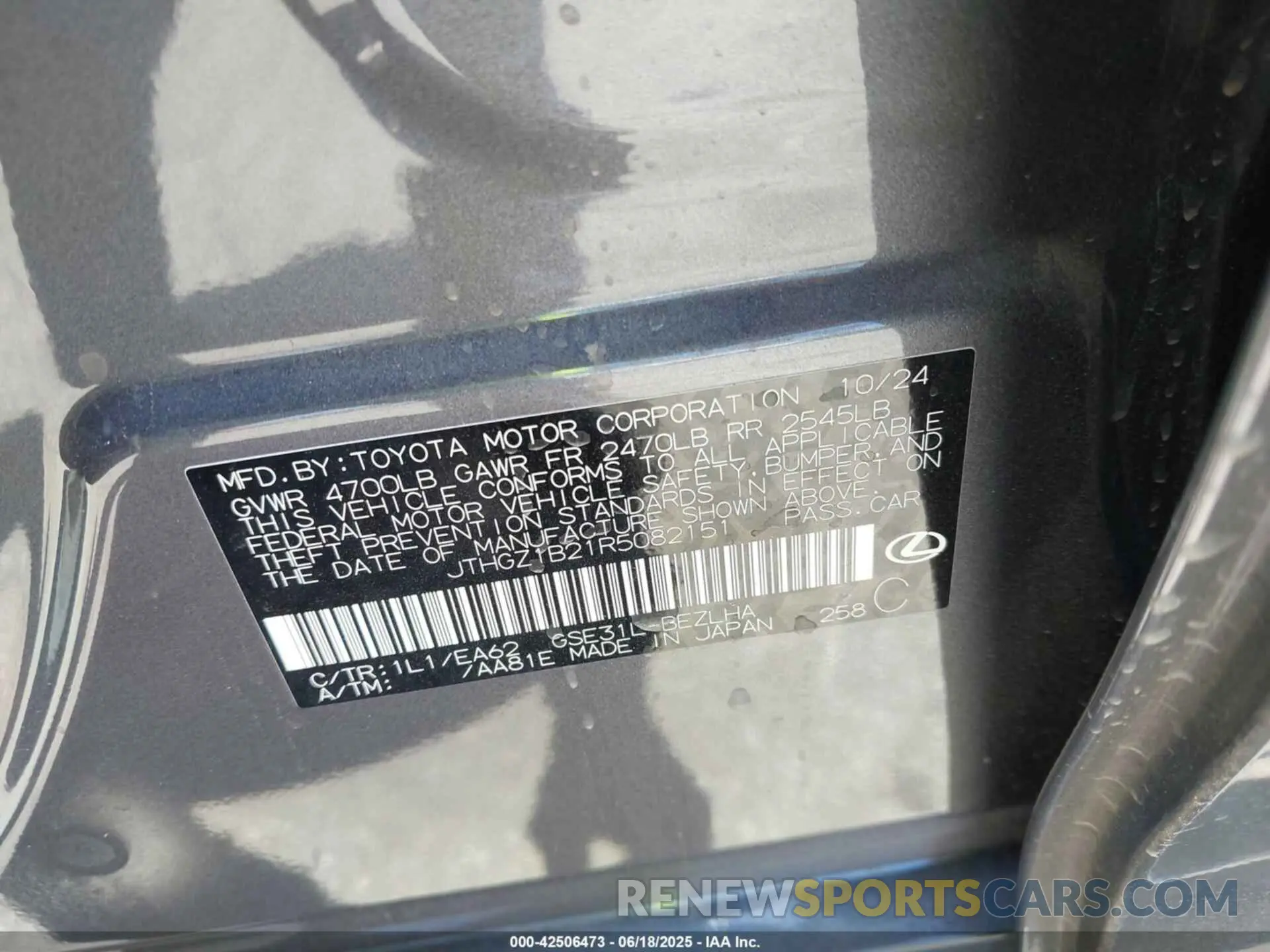 9 fotografías del automóvil dañado JTHGZ1B21R5082151 LEXUS IS 350 2024