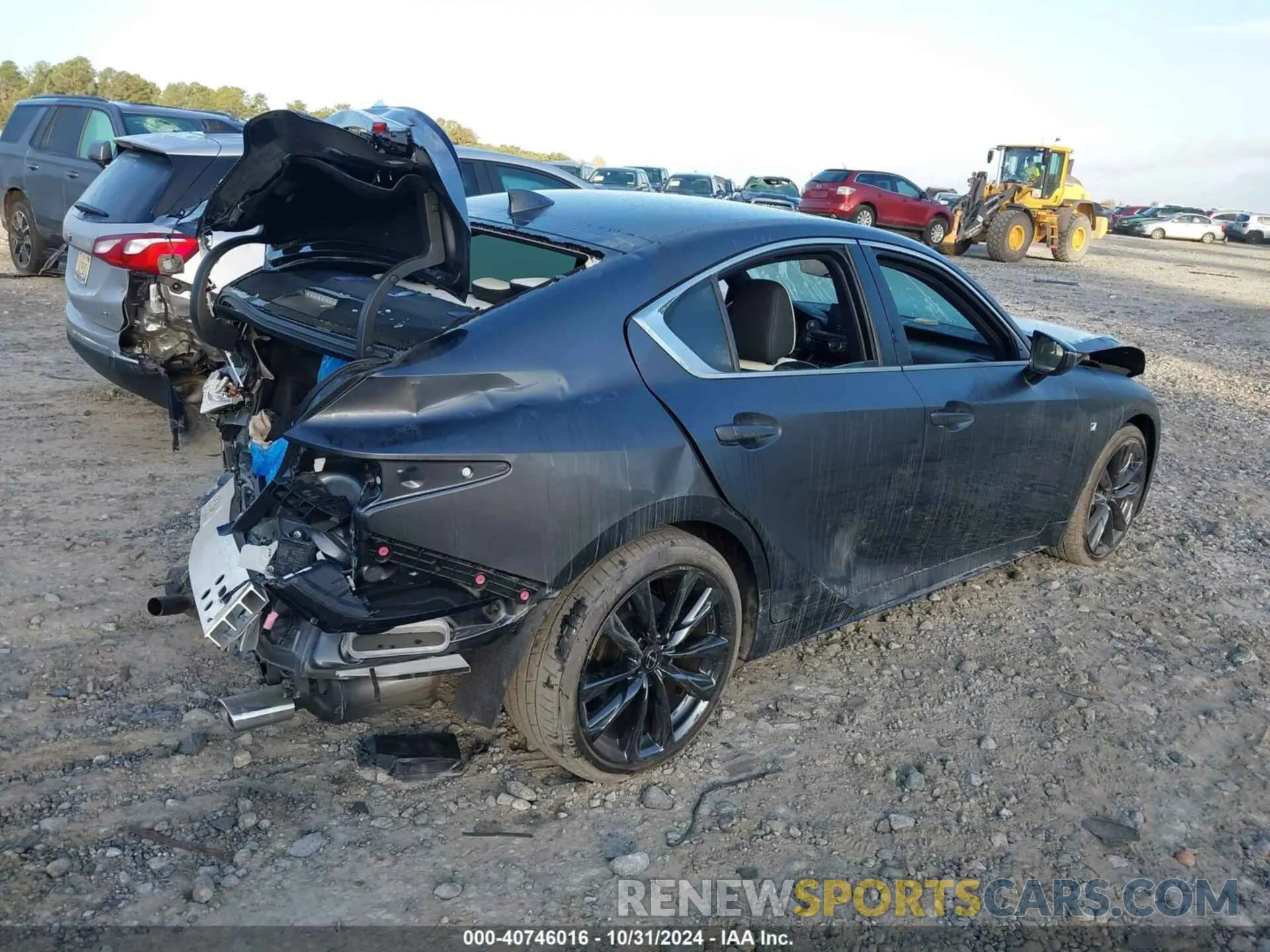 4 fotografías del automóvil dañado JTHGZ1B24R5079096 LEXUS IS 350 2024