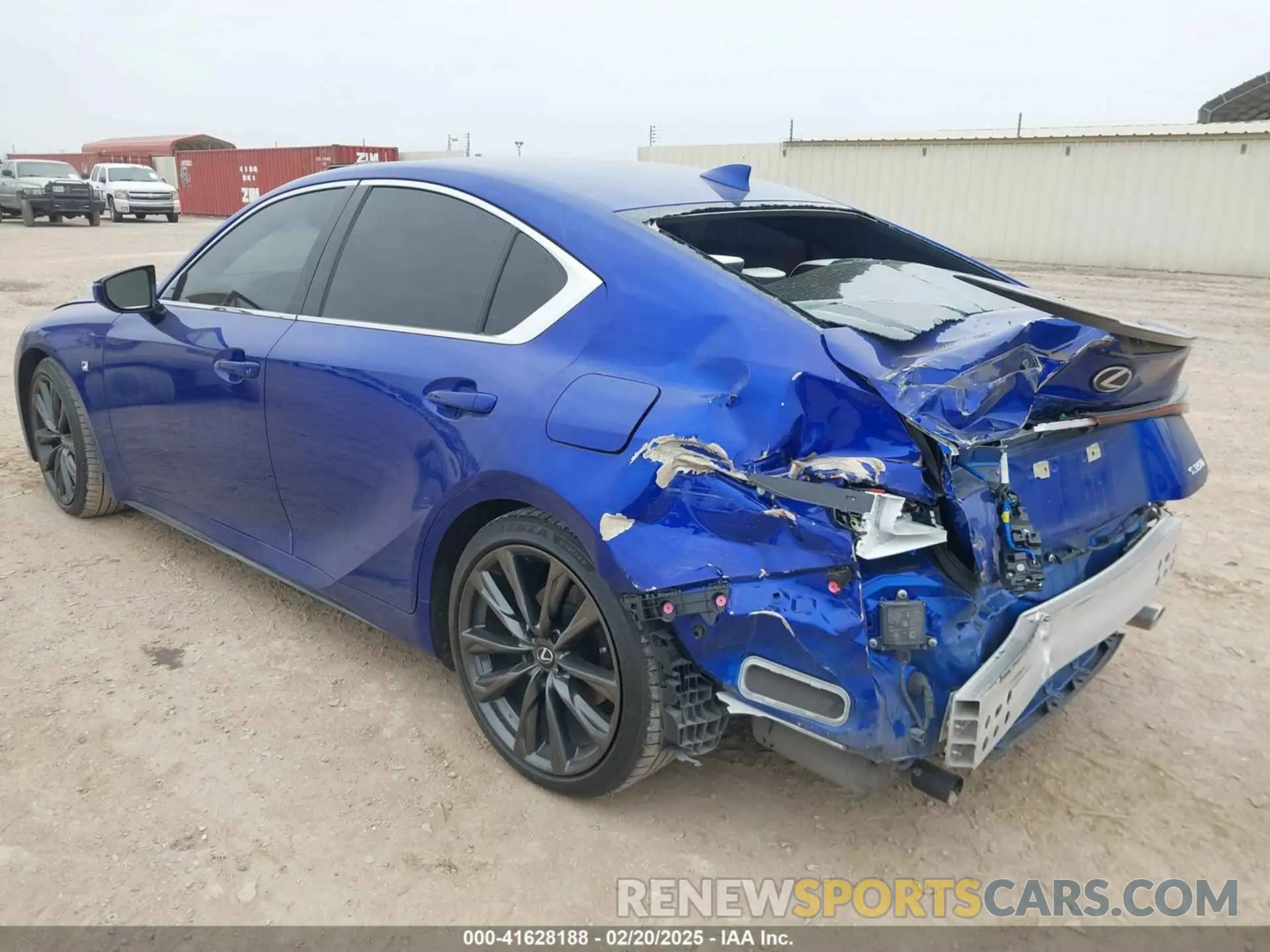3 fotografías del automóvil dañado JTHGZ1B25R5072240 LEXUS IS 350 2024