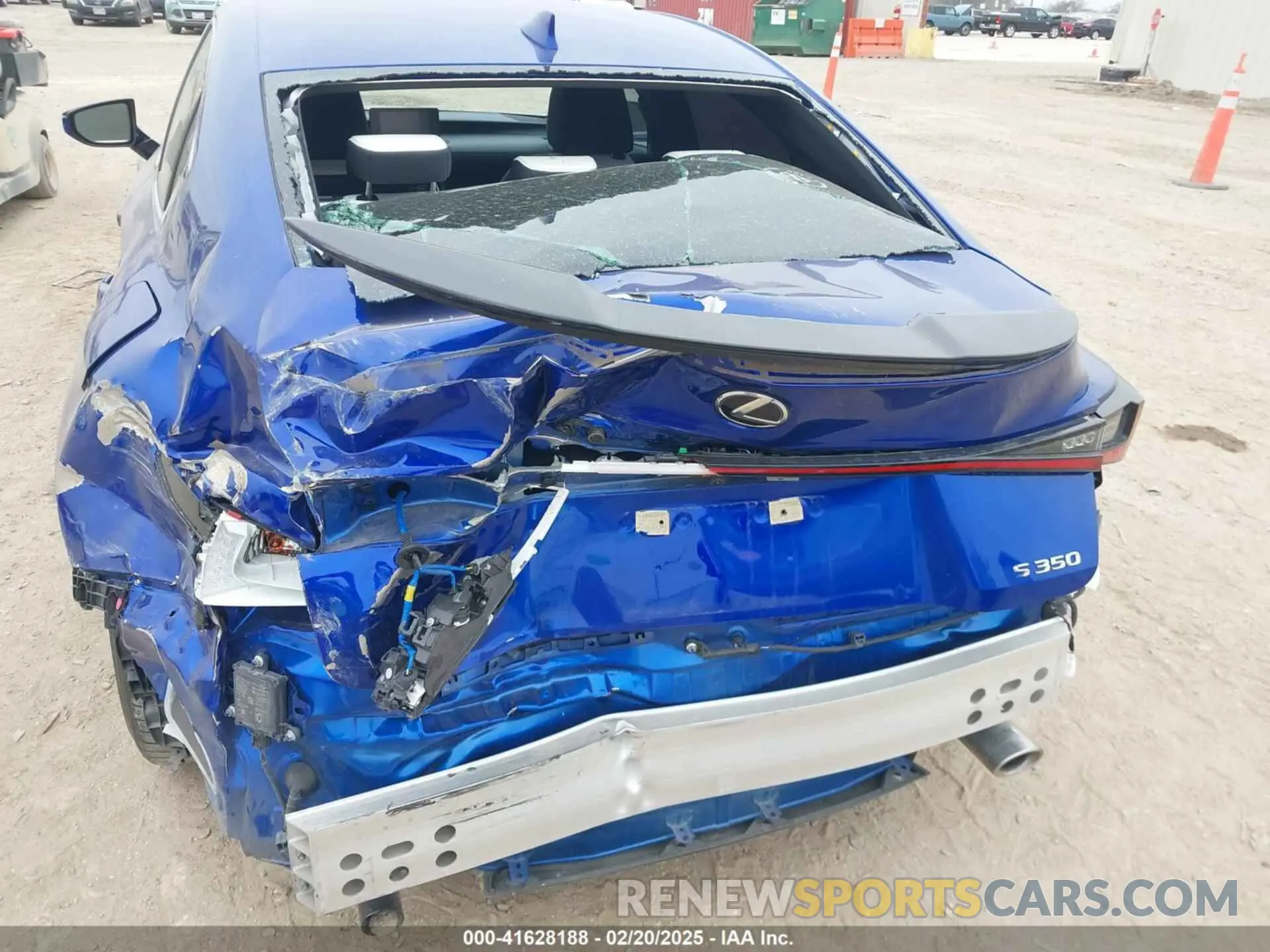 6 fotografías del automóvil dañado JTHGZ1B25R5072240 LEXUS IS 350 2024
