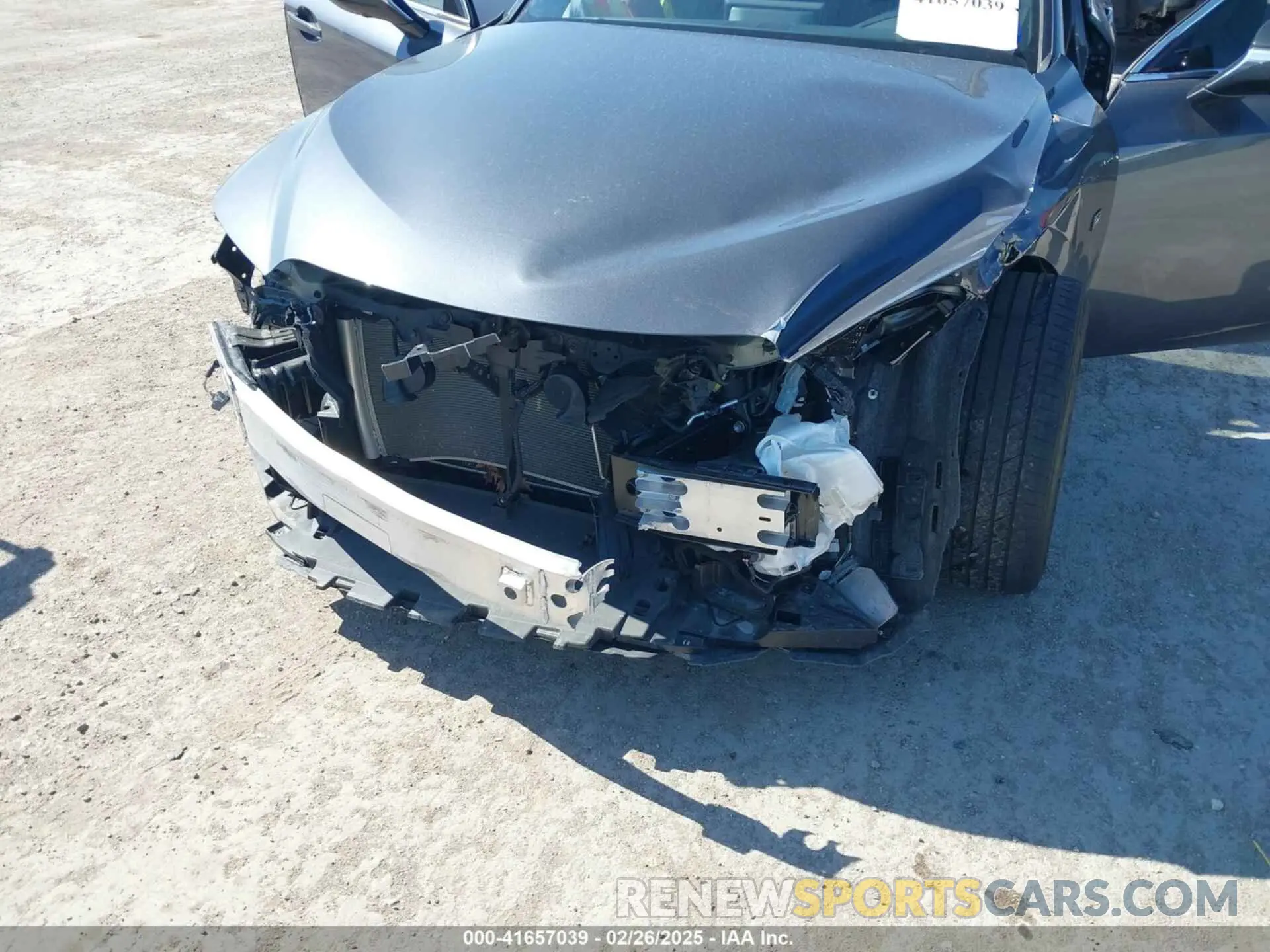6 fotografías del automóvil dañado JTHGZ1B25R5073808 LEXUS IS 350 2024
