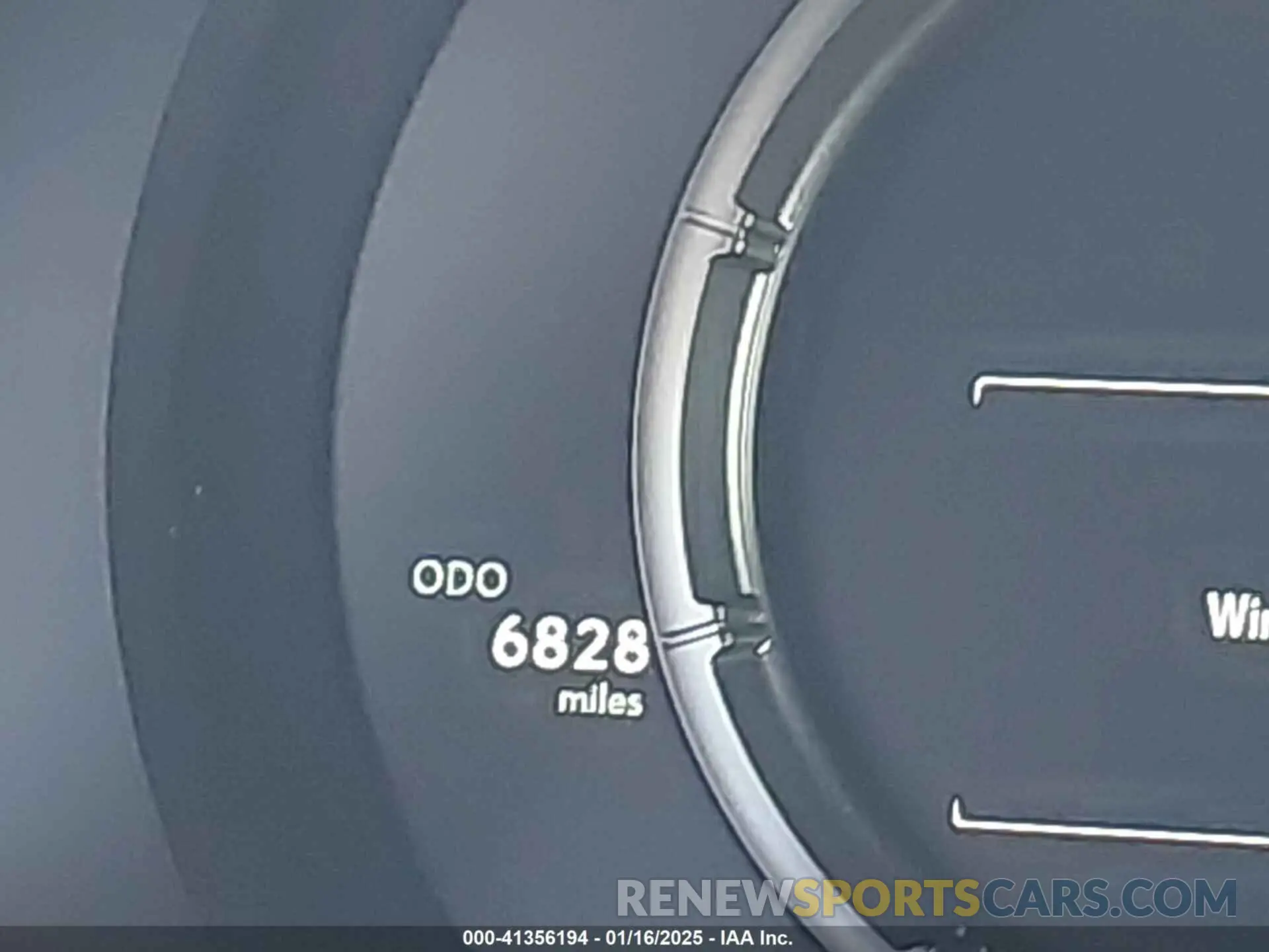 15 fotografías del automóvil dañado JTHGZ1B26R5075356 LEXUS IS 350 2024