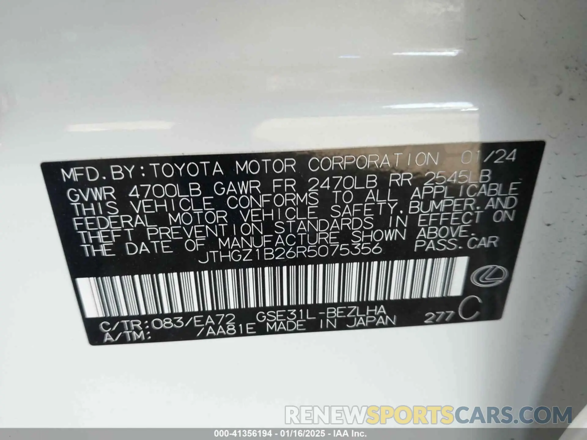 9 fotografías del automóvil dañado JTHGZ1B26R5075356 LEXUS IS 350 2024