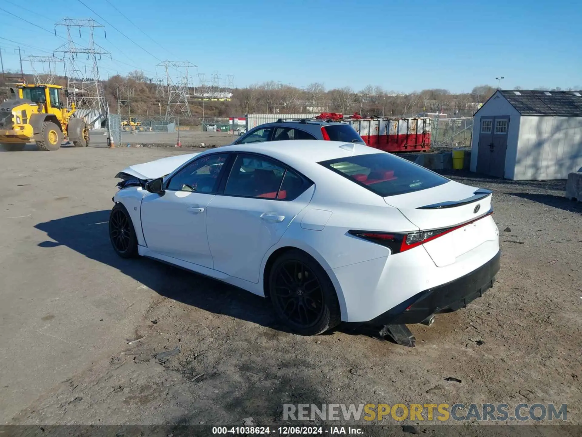 3 fotografías del automóvil dañado JTHGZ1E20R5034247 LEXUS IS 350 2024