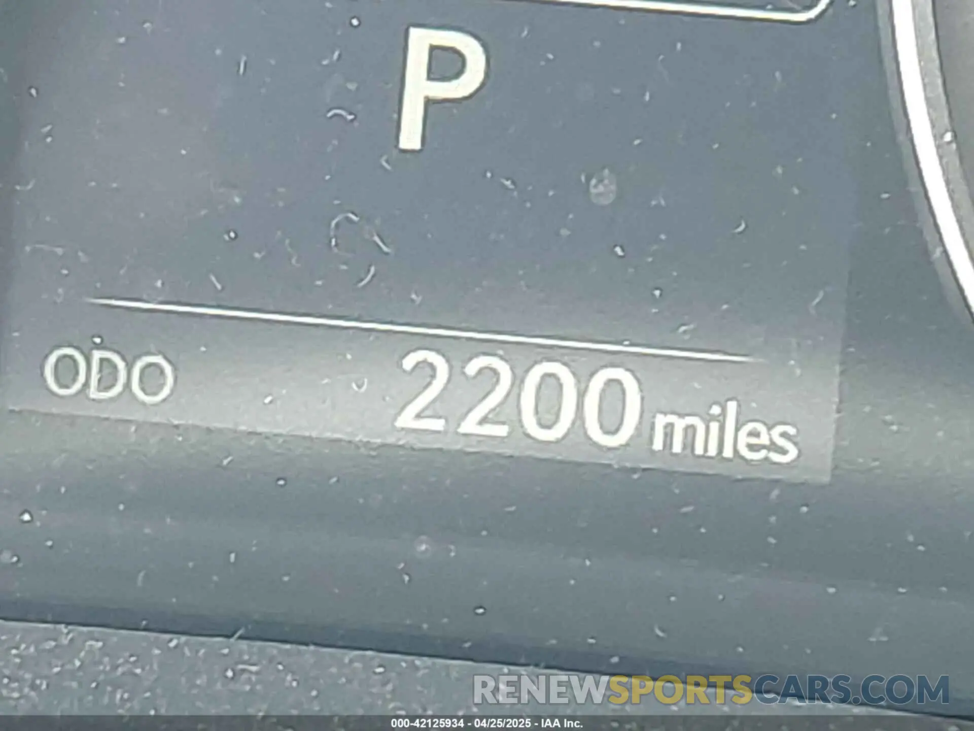 15 fotografías del automóvil dañado JTHBZ1B2XS5084514 LEXUS IS 350 2025