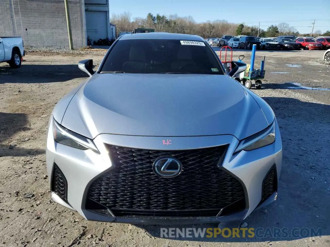 5 fotografías del automóvil dañado JTHGZ1B20M5046105 LEXUS IS 350 F S 2021