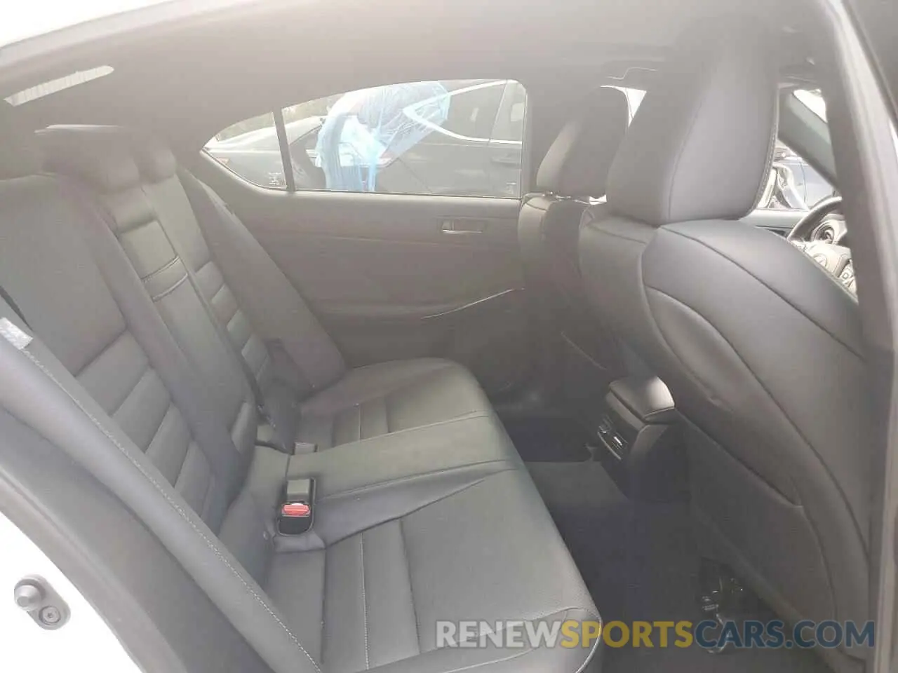 10 fotografías del automóvil dañado JTHGZ1B27M5043363 LEXUS IS 350 F S 2021