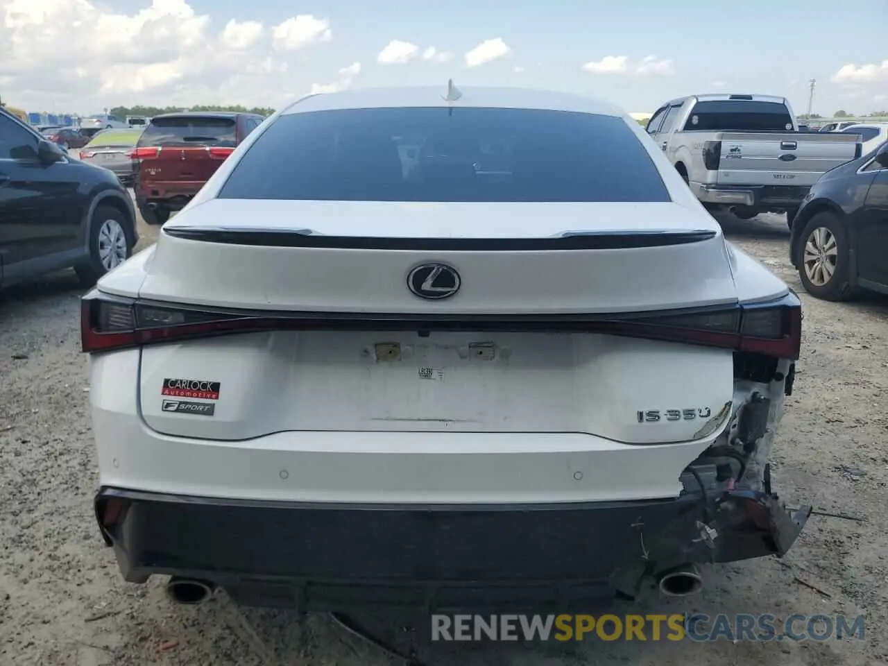 6 fotografías del automóvil dañado JTHGZ1B27M5043363 LEXUS IS 350 F S 2021