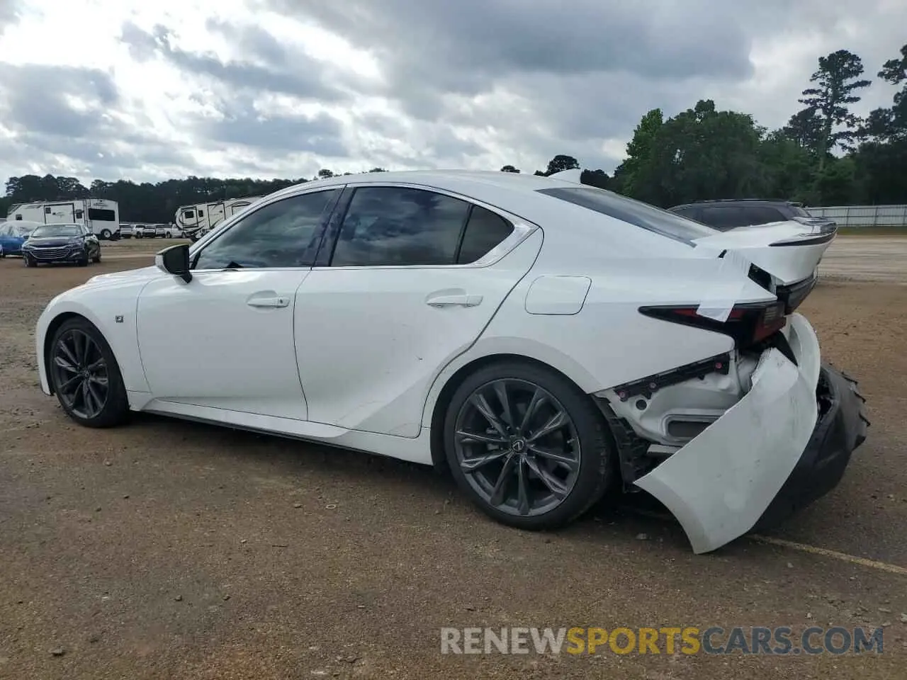 2 fotografías del automóvil dañado JTHGZ1B2XM5041820 LEXUS IS 350 F S 2021