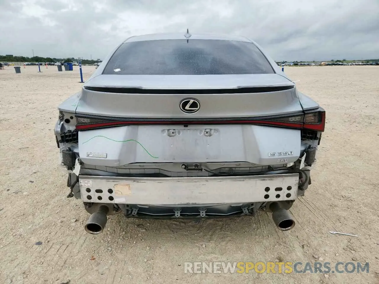 6 fotografías del automóvil dañado JTHGZ1E21M5018938 LEXUS IS 350 F S 2021