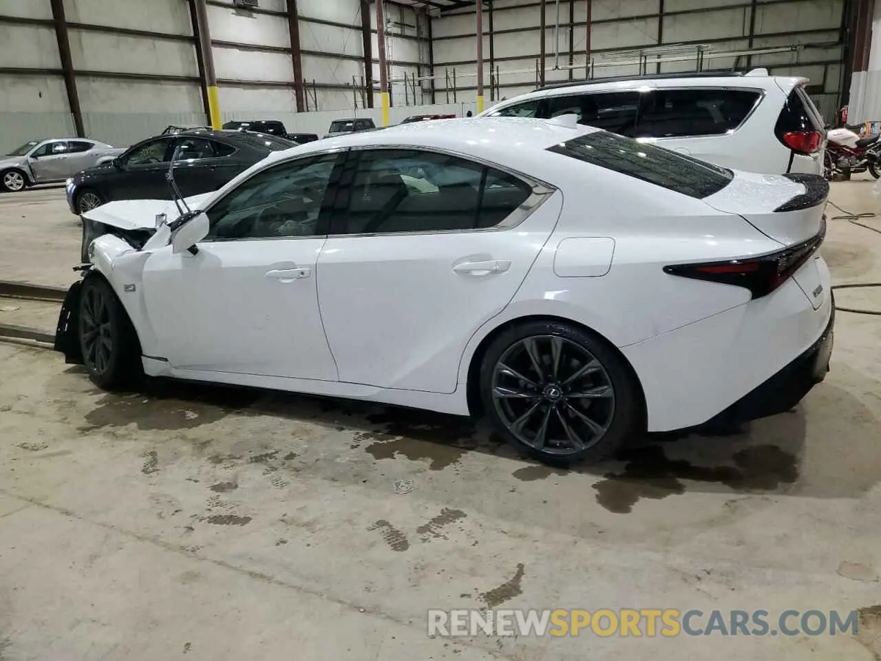 2 fotografías del automóvil dañado JTHGZ1E25M5019560 LEXUS IS 350 F S 2021