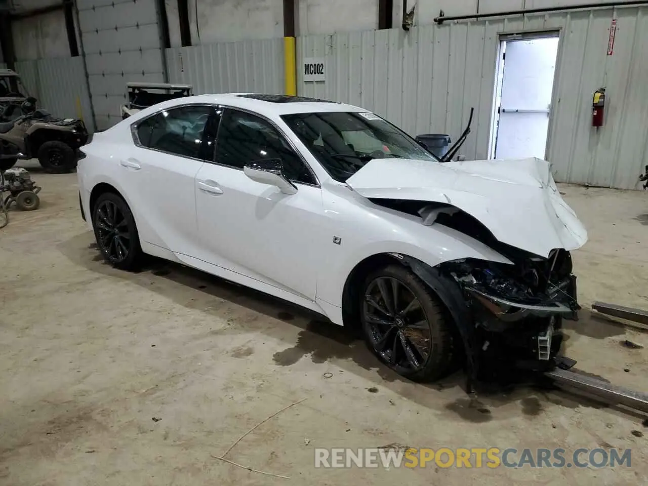 4 fotografías del automóvil dañado JTHGZ1E25M5019560 LEXUS IS 350 F S 2021