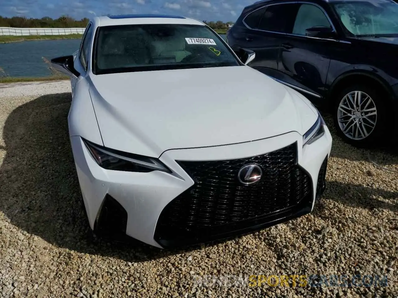 5 fotografías del automóvil dañado JTHGZ1B21N5055817 LEXUS IS 350 F S 2022