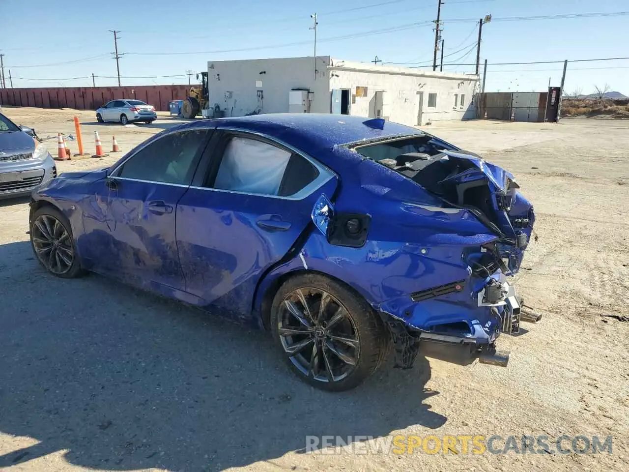 2 fotografías del automóvil dañado JTHGZ1B22N5051954 LEXUS IS 350 F S 2022