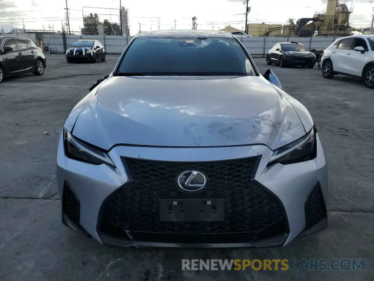 5 fotografías del automóvil dañado JTHGZ1B25N5050040 LEXUS IS 350 F S 2022