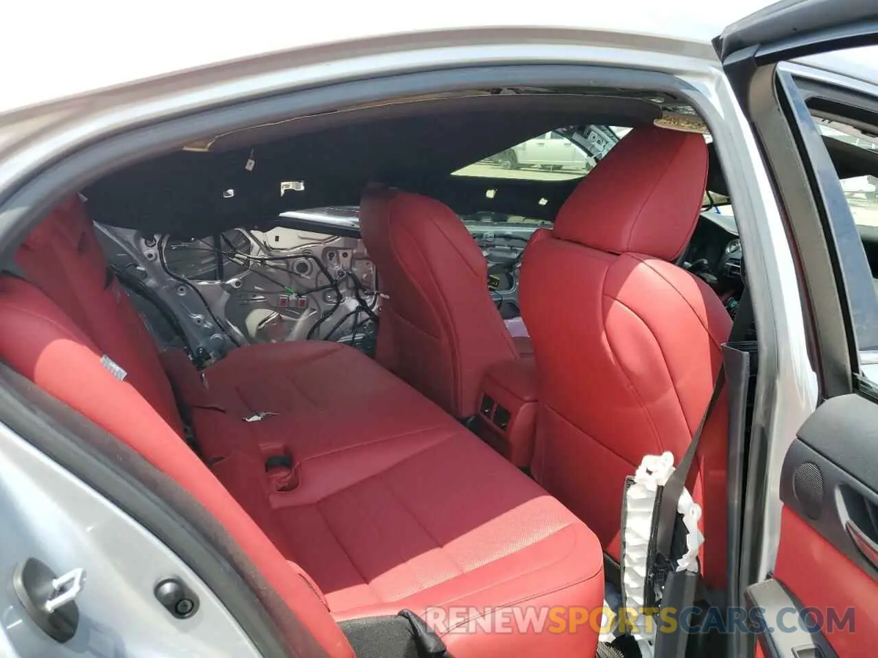 10 fotografías del automóvil dañado JTHGZ1B28N5054583 LEXUS IS 350 F S 2022