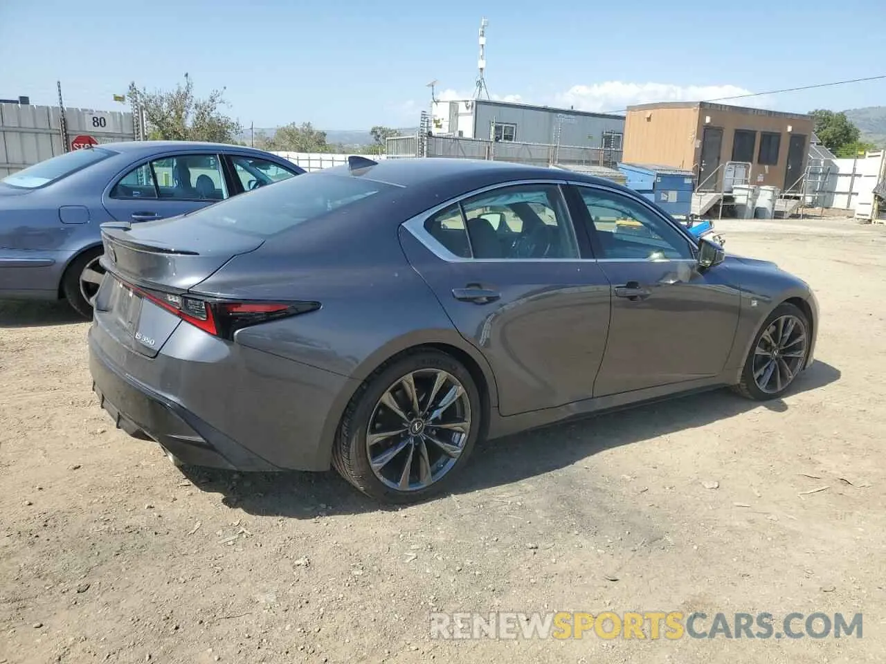 3 fotografías del automóvil dañado JTHGZ1B28N5055765 LEXUS IS 350 F S 2022