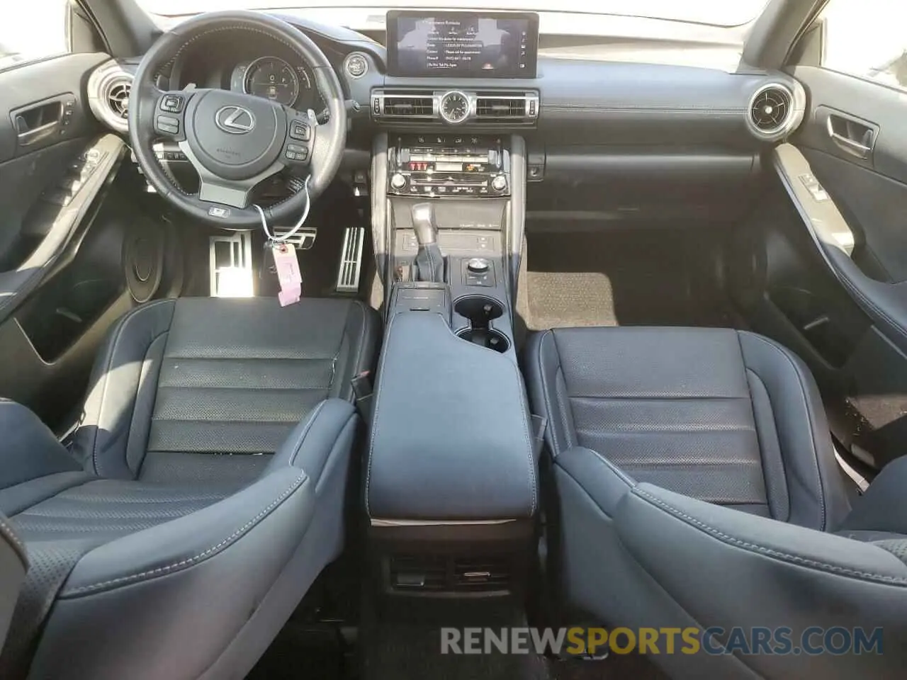 8 fotografías del automóvil dañado JTHGZ1B28N5055765 LEXUS IS 350 F S 2022