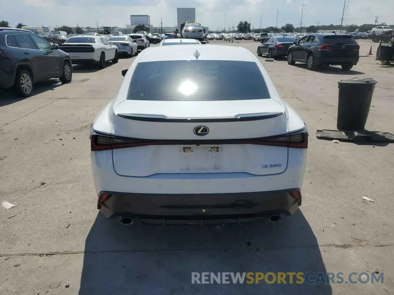 6 fotografías del automóvil dañado JTHGZ1B2XN5058151 LEXUS IS 350 F S 2022