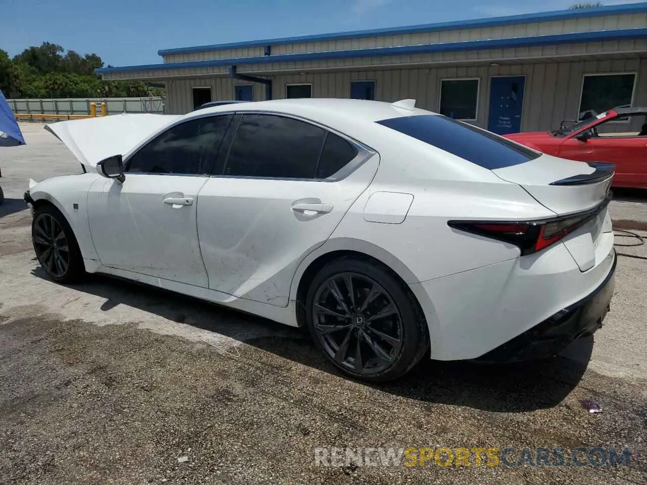 2 fotografías del automóvil dañado JTHBZ1B29P5067372 LEXUS IS 350 F S 2023