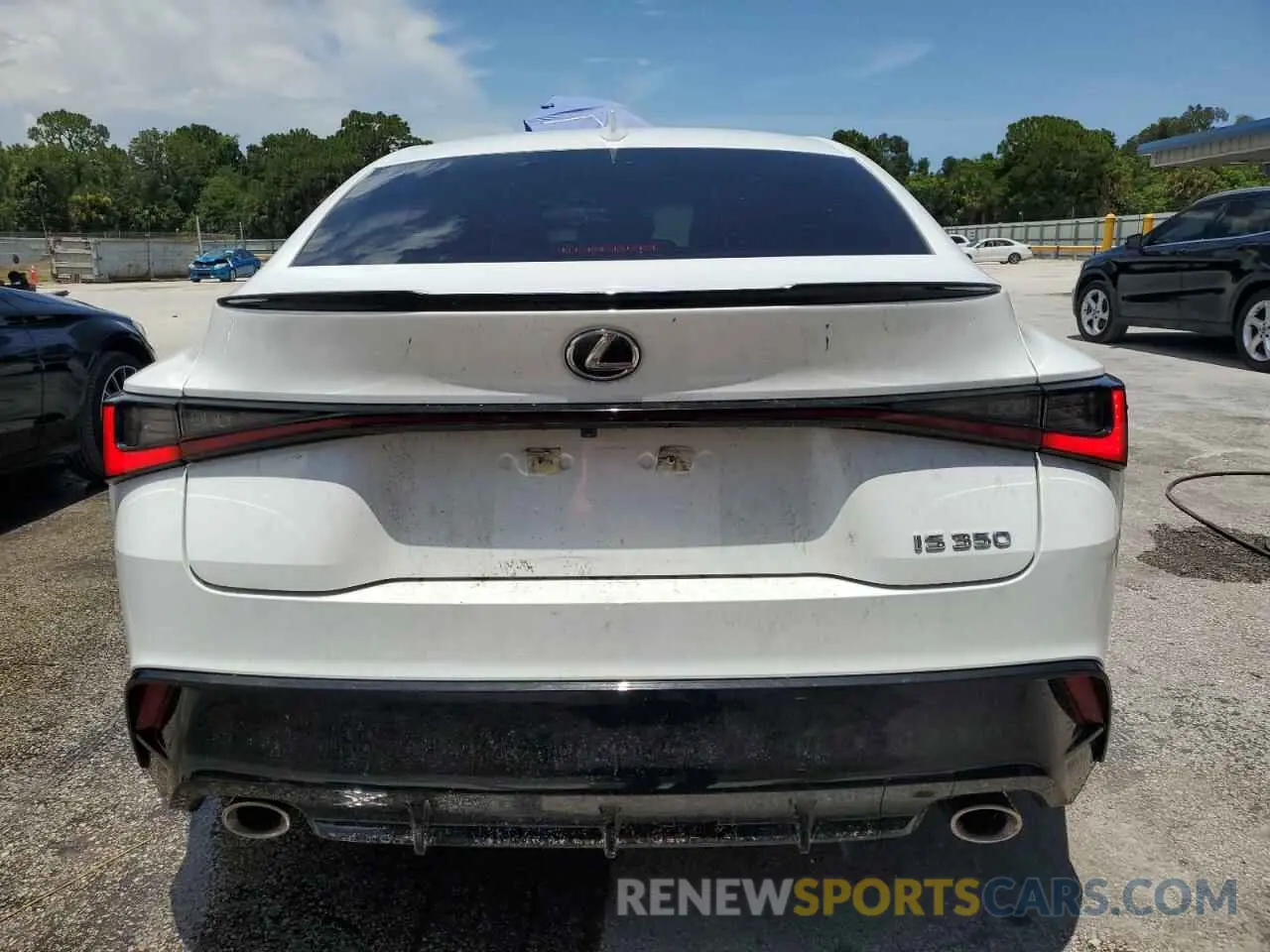 6 fotografías del automóvil dañado JTHBZ1B29P5067372 LEXUS IS 350 F S 2023