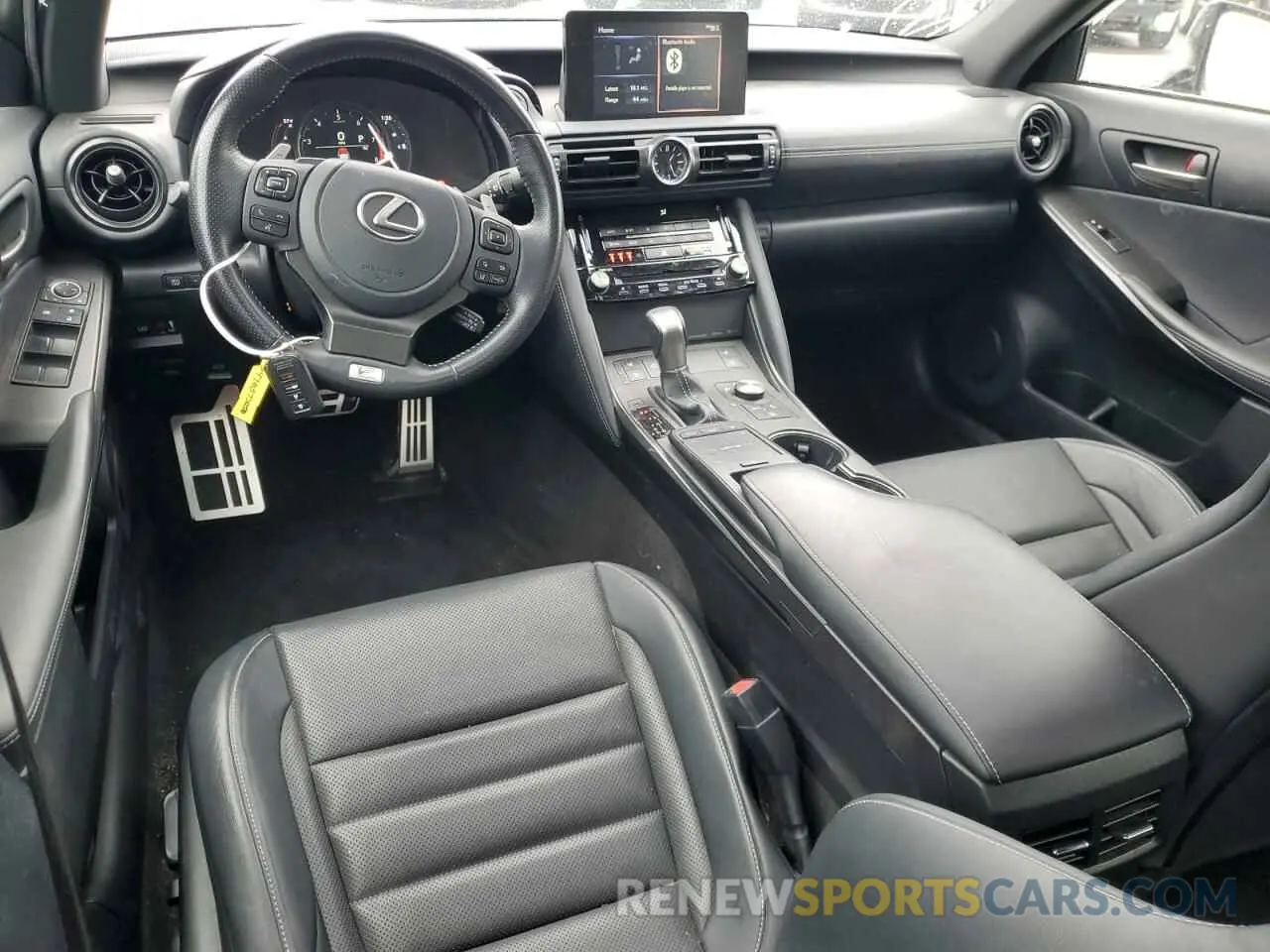 8 fotografías del automóvil dañado JTHGZ1B20P5062308 LEXUS IS 350 F S 2023