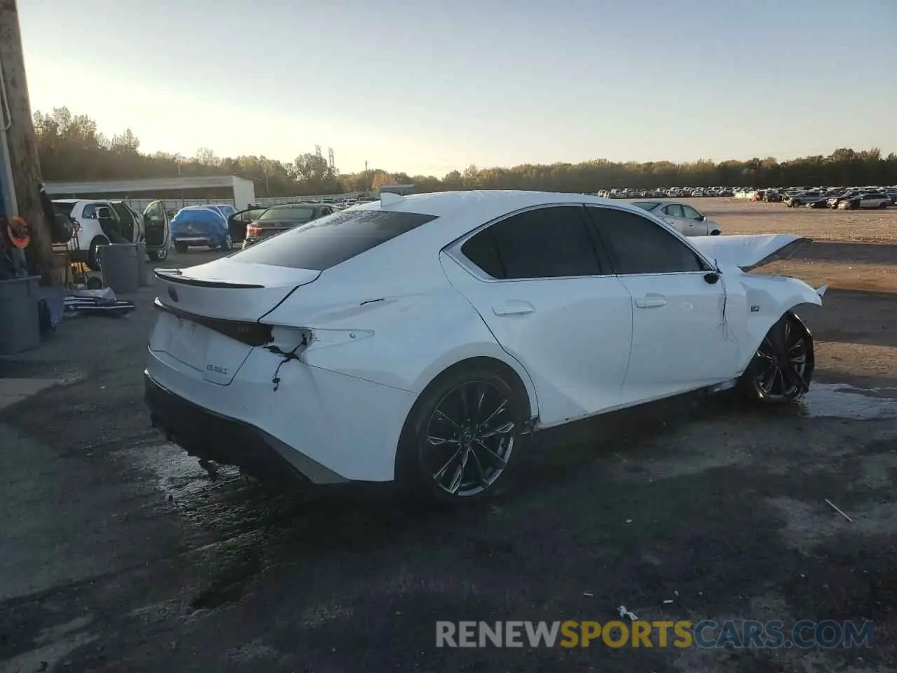 3 fotografías del automóvil dañado JTHGZ1B21P5069171 LEXUS IS 350 F S 2023