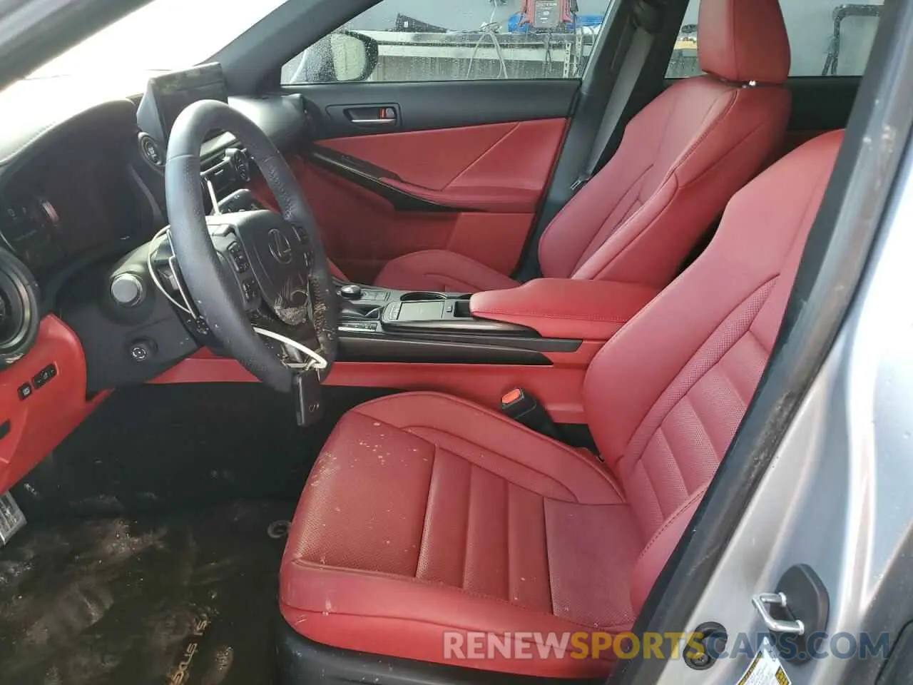 7 fotografías del automóvil dañado JTHGZ1B22P5065503 LEXUS IS 350 F S 2023