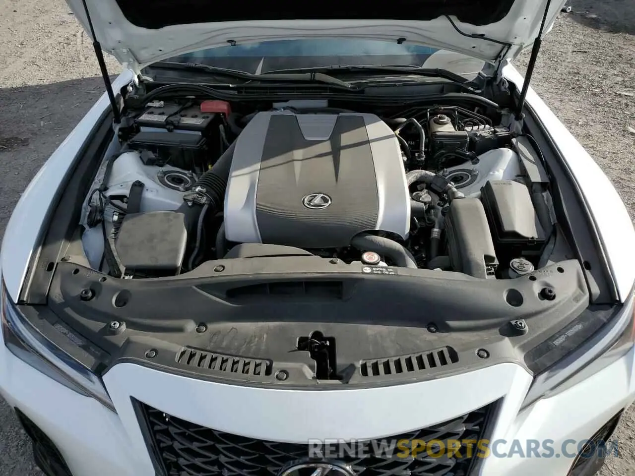 11 fotografías del automóvil dañado JTHGZ1B25P5069867 LEXUS IS 350 F S 2023