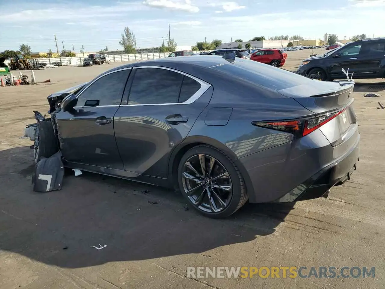 2 fotografías del automóvil dañado JTHGZ1B29P5065711 LEXUS IS 350 F S 2023