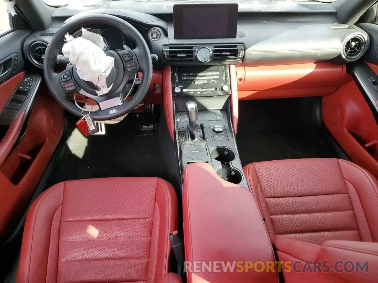 8 fotografías del automóvil dañado JTHGZ1B29P5065711 LEXUS IS 350 F S 2023