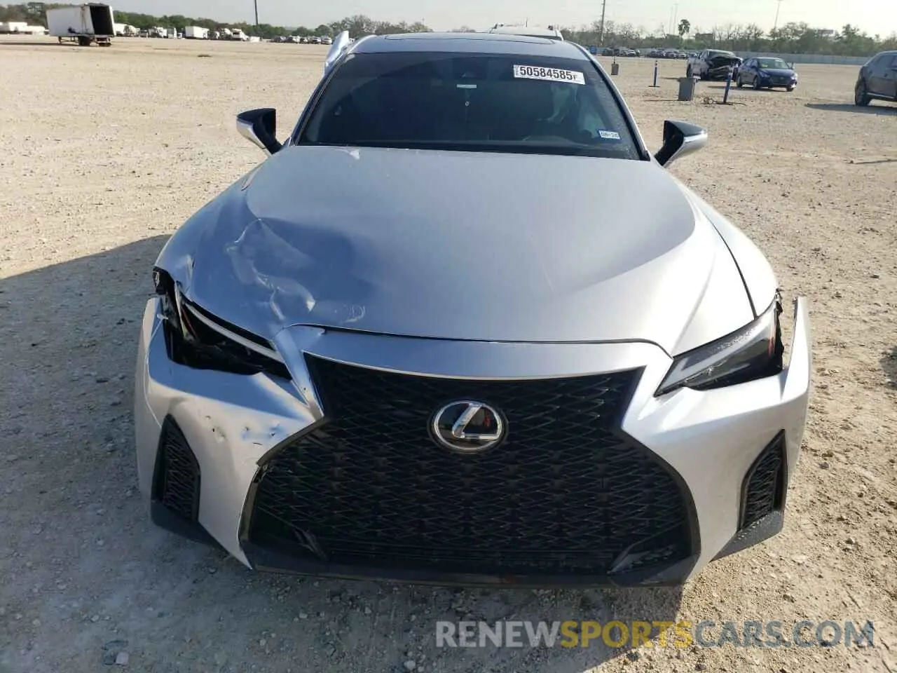 5 fotografías del automóvil dañado JTHBZ1B26R5079711 LEXUS IS 350 F S 2024