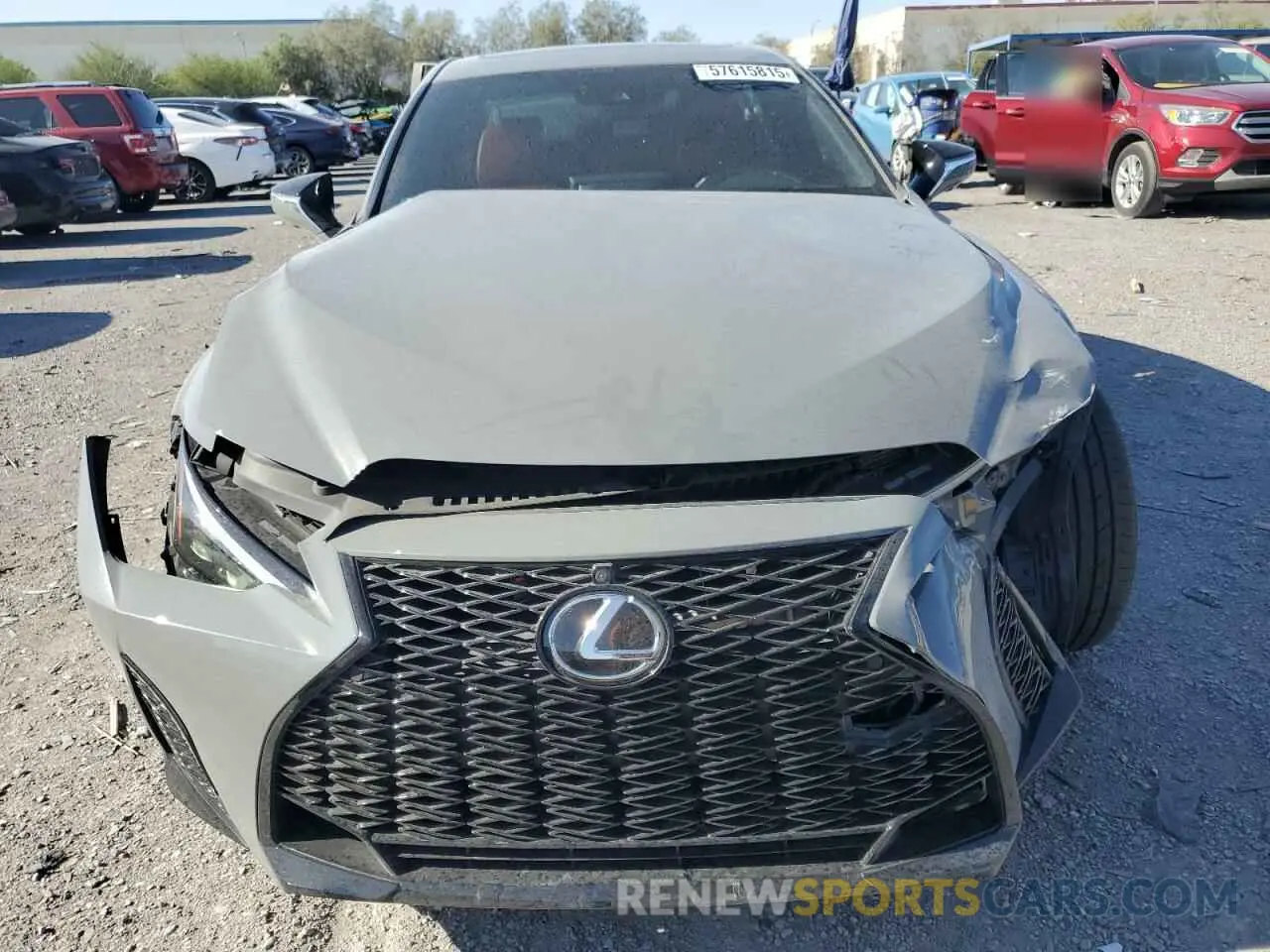 5 fotografías del automóvil dañado JTHGZ1B24R5074190 LEXUS IS 350 F S 2024
